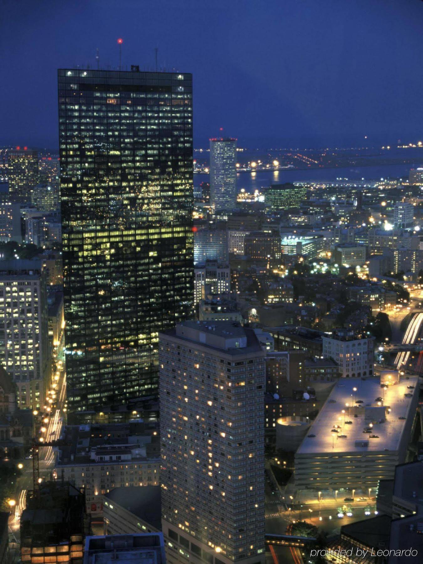 Hampton By Hilton Boston/cambridge 3*