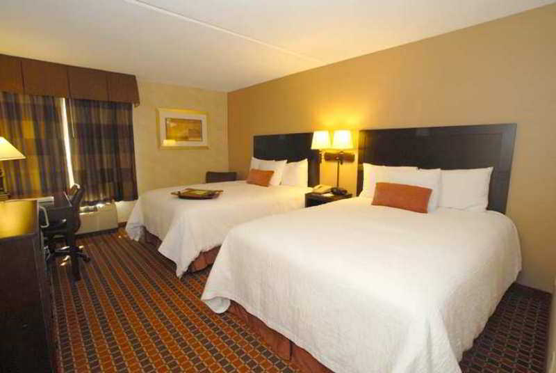 Hampton By Hilton Boston/cambridge Hotel 3*