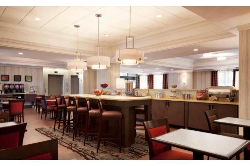 Hampton By Hilton Boston/cambridge Hotel 3*
